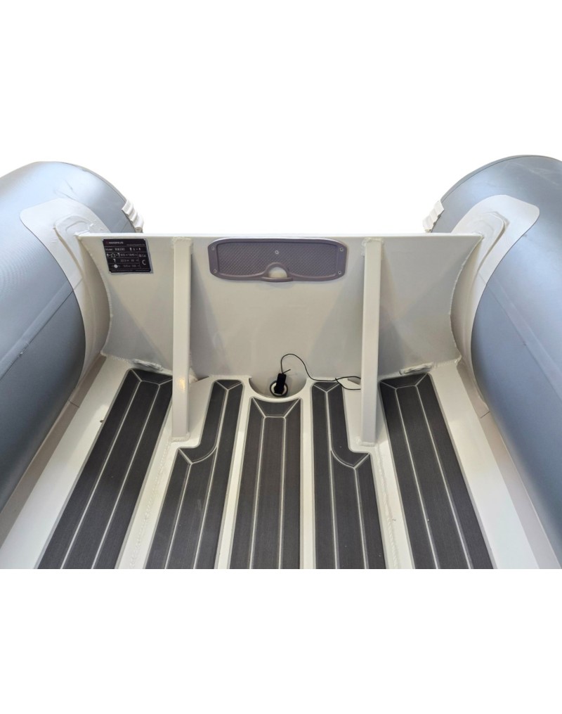 Magnus RIB 420